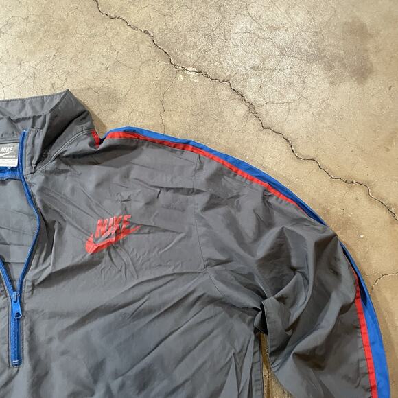 Vintage Gray Tag Nike Sportswear Windbreaker Size 2XL - Picture 2 of 8